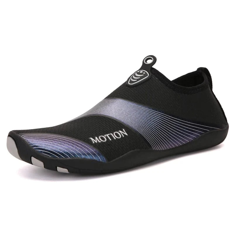 AquaMotion Pro : Chaussures aqua unisexe antidérapantes | ZOLVIA Noir/Blanc / 38
