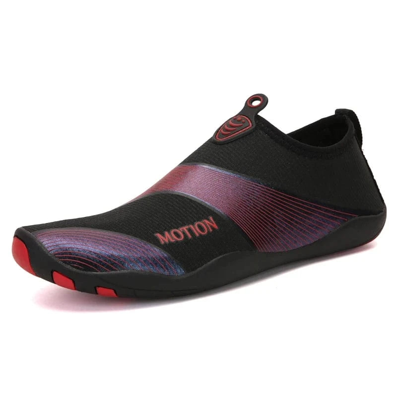AquaMotion Pro : Chaussures aqua unisexe antidérapantes | ZOLVIA Noir/Rouge / 38