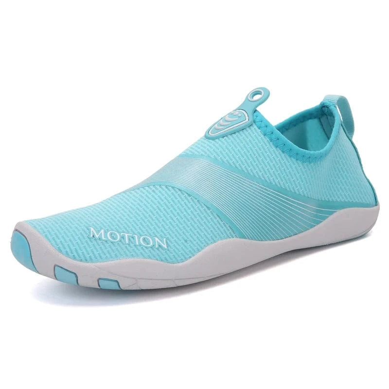 AquaMotion Pro : Chaussures aqua unisexe antidérapantes | ZOLVIA Turquoise / 38