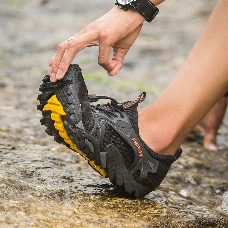 Chaussures aquatiques pêche et rando homme | ZOLVIA™ DriftRock