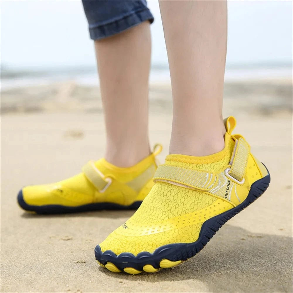 Chaussures d'eau enfants antidérapantes 5 doigts | ZOLVIA