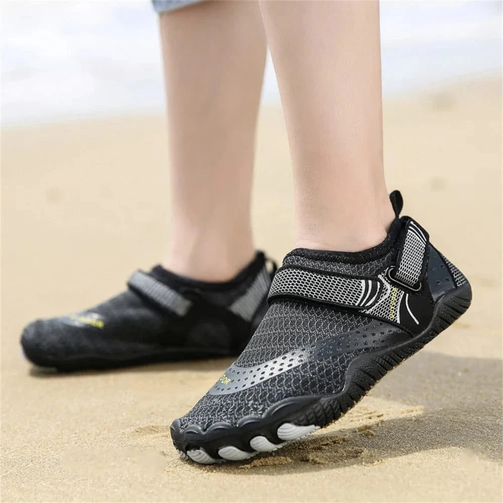 Chaussures d'eau enfants antidérapantes 5 doigts | ZOLVIA
