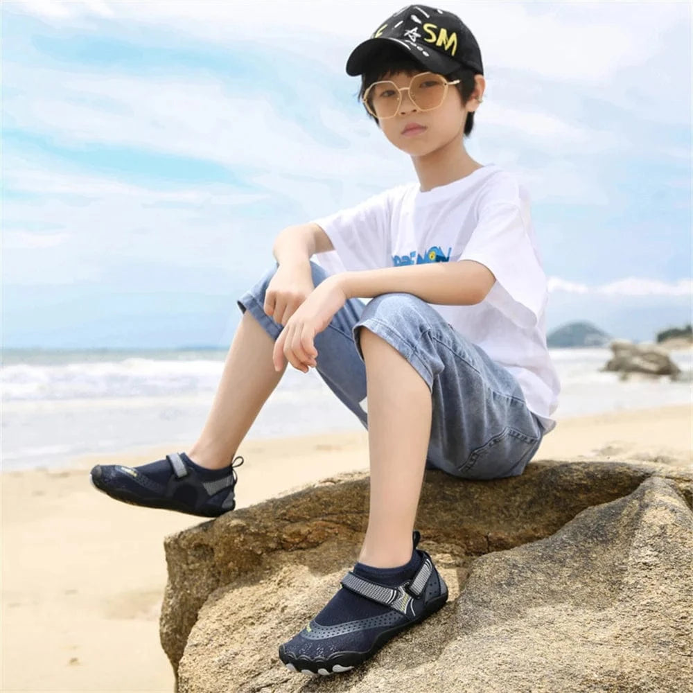 Chaussures d'eau enfants antidérapantes 5 doigts | ZOLVIA
