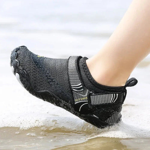 Chaussures d'eau enfants antidérapantes 5 doigts | ZOLVIA